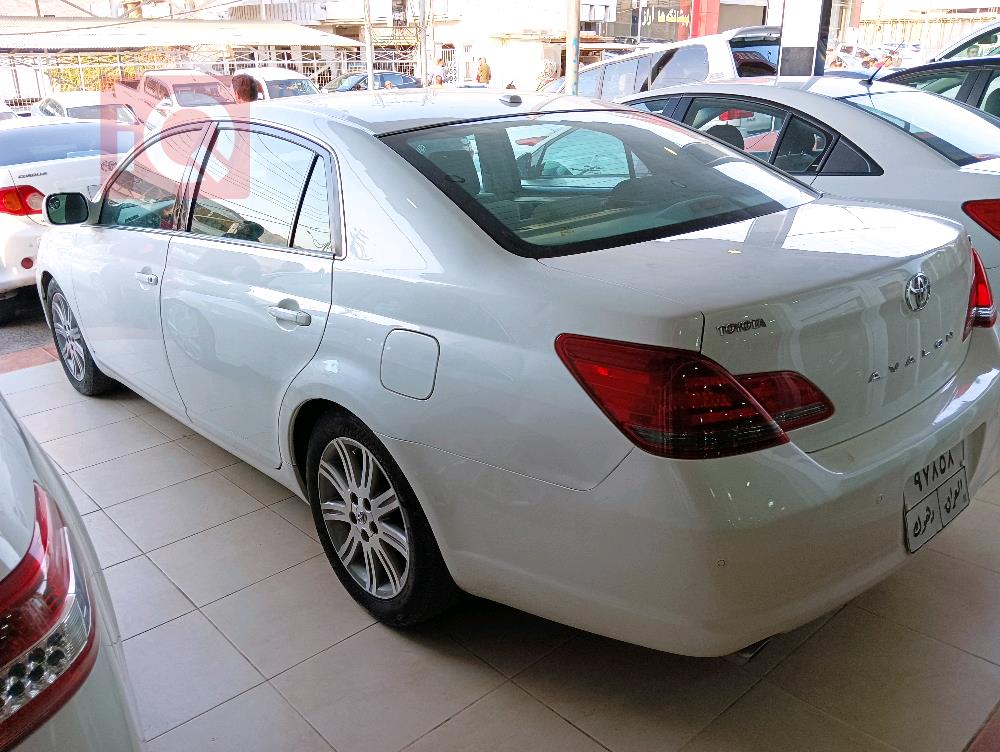Toyota Avalon